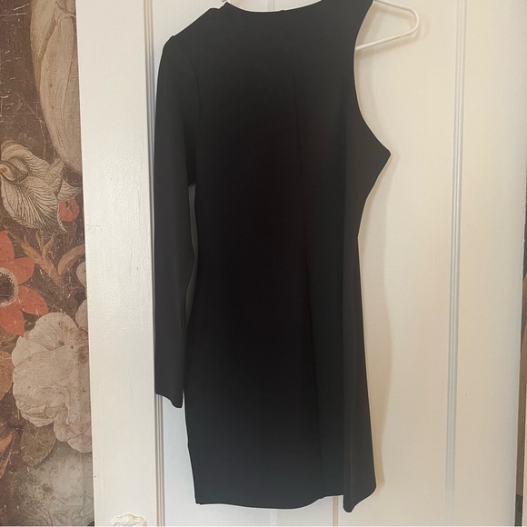 NWT* Abercrombie Asymmetrical One-Shoulder Ponte Mini Dress - Picture 6 of 8